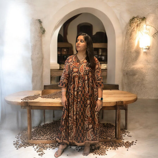 32 Kali Anarkali